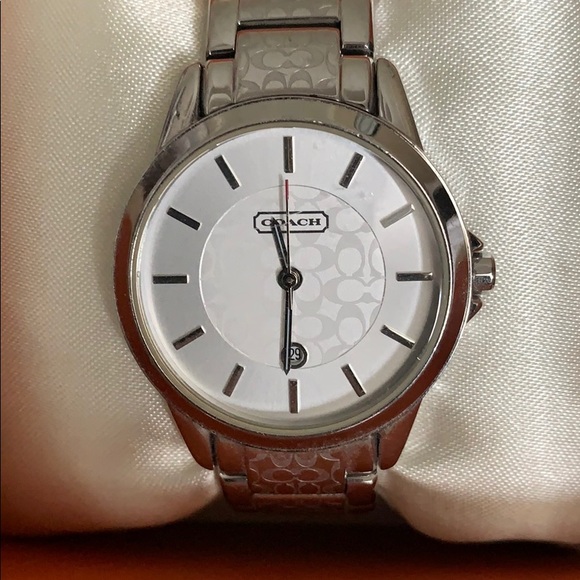 Coach Watch - Picture 2 of 3